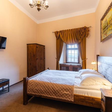 Zamek Czocha Aparthotel Lesna Luaran gambar