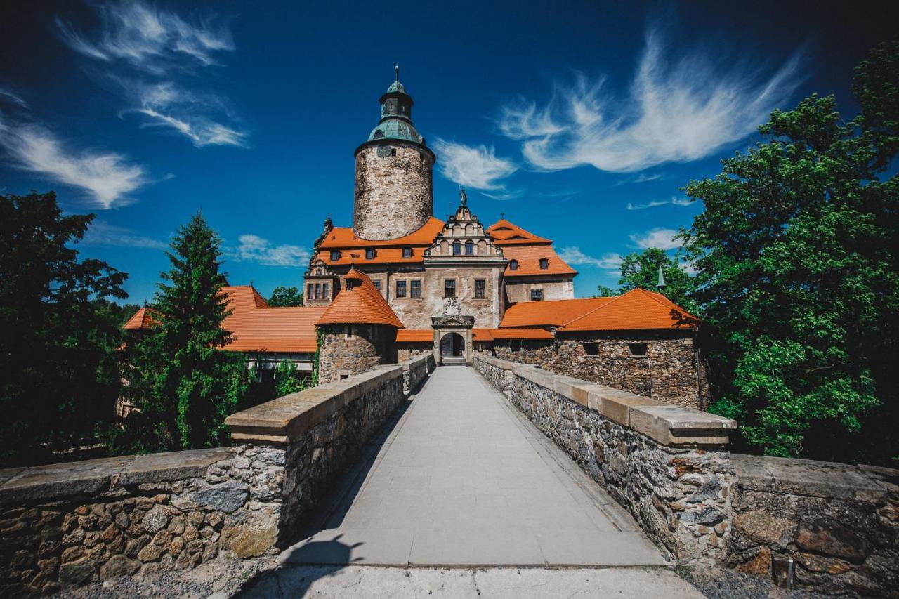 Zamek Czocha Aparthotel Lesna Luaran gambar