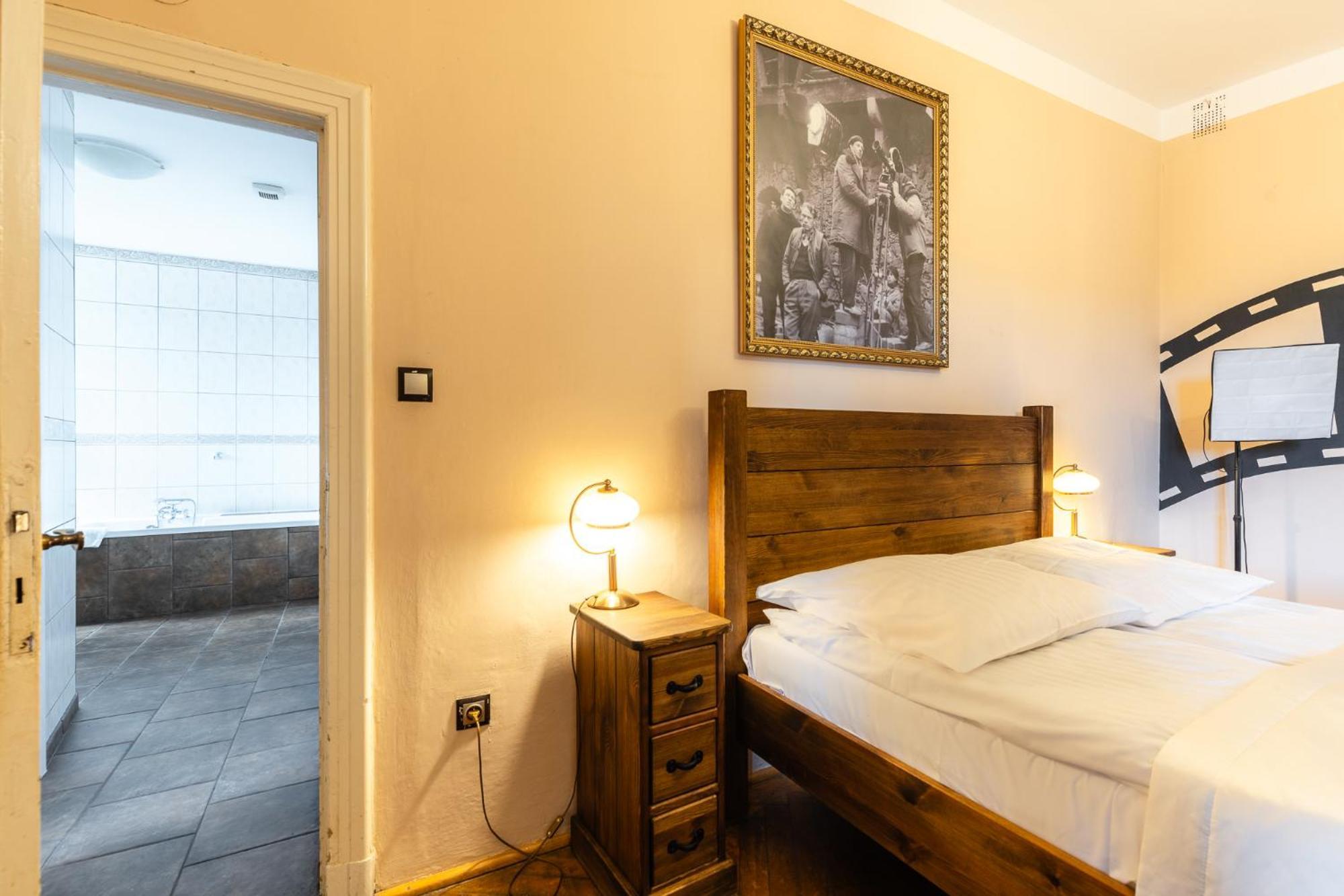 Zamek Czocha Aparthotel Lesna Luaran gambar